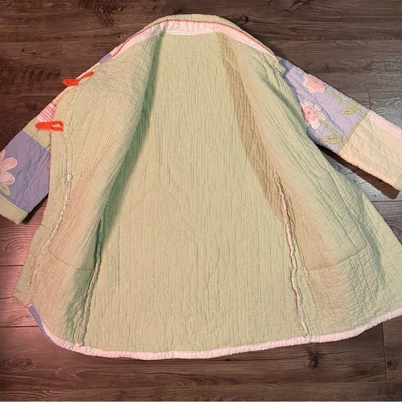 Vintage Quilt coat handmade patchwork quilted coat floral details - Picture 8 of 11